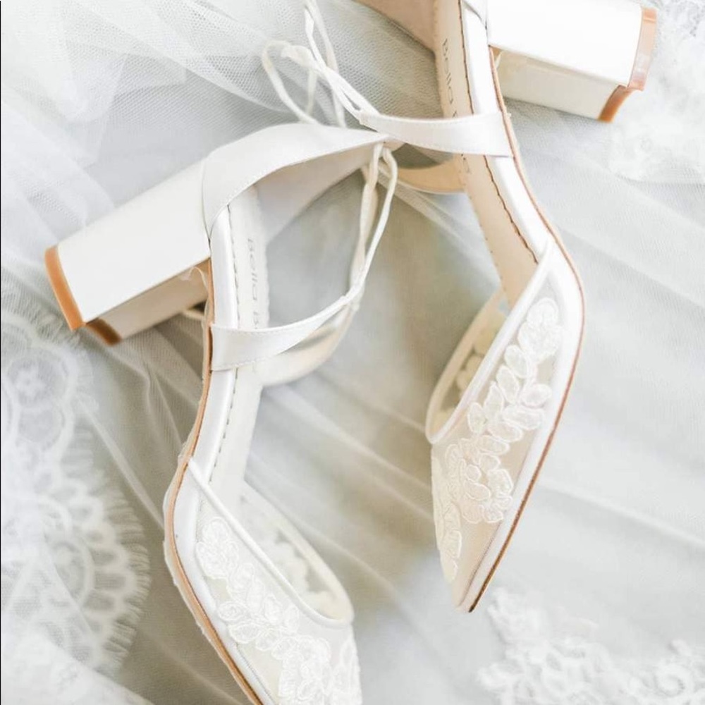 NWT Bella Belle wedding block heals sandals 10.5